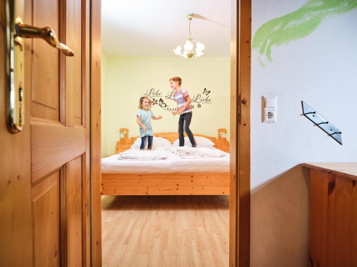 Ferienwohnung Zwergerlhof Loich Exterior foto