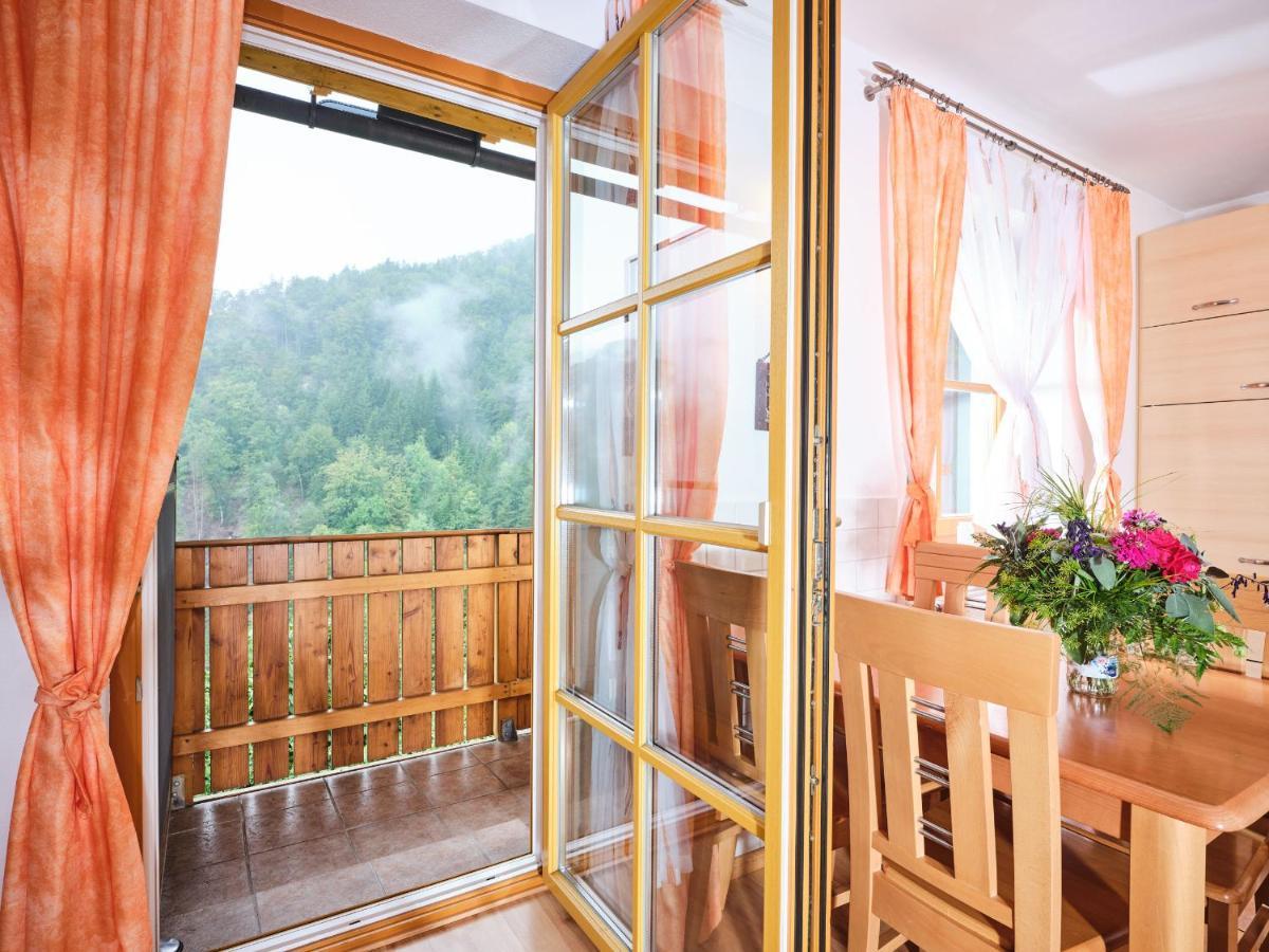 Ferienwohnung Zwergerlhof Loich Exterior foto