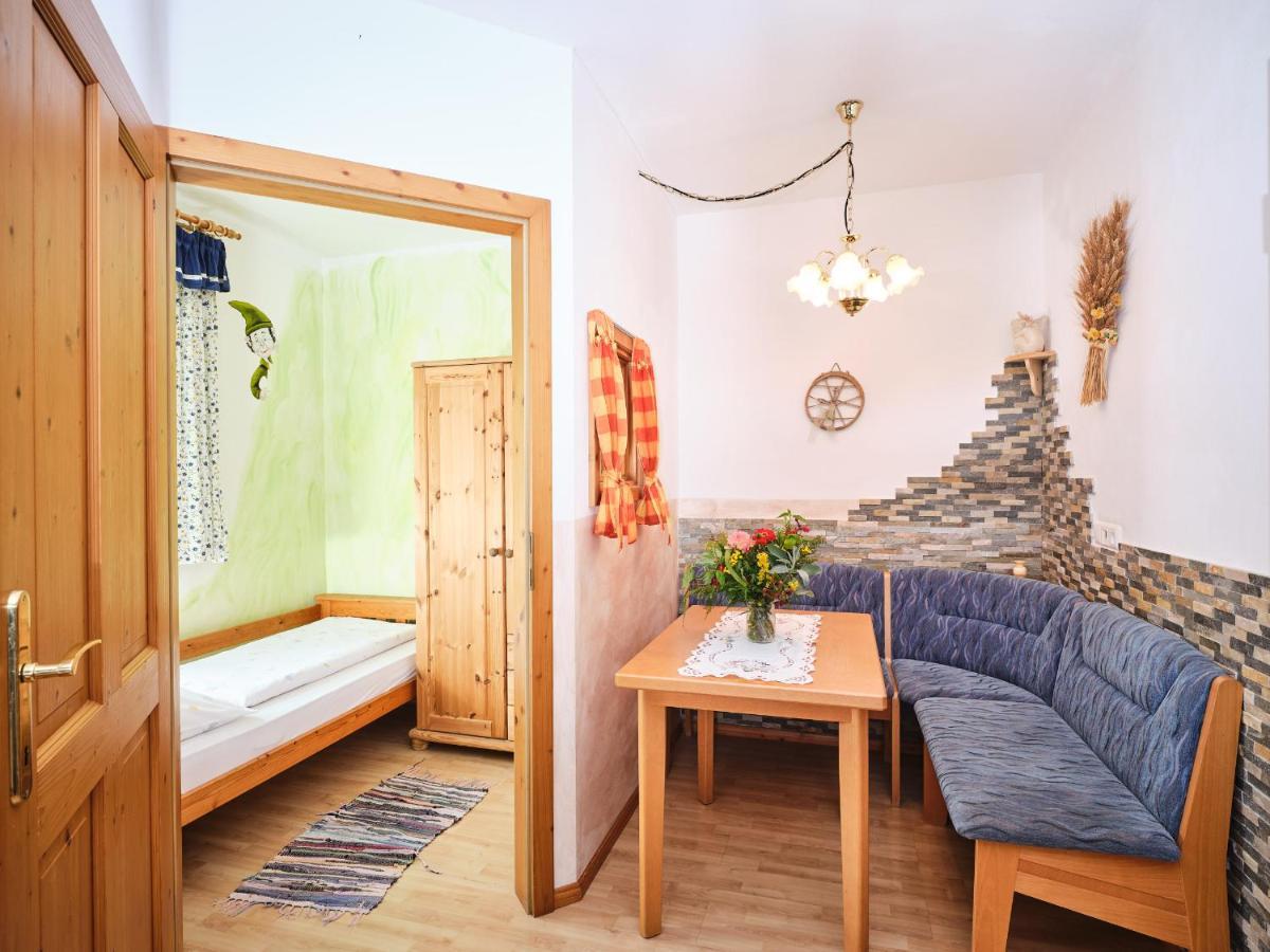 Ferienwohnung Zwergerlhof Loich Exterior foto